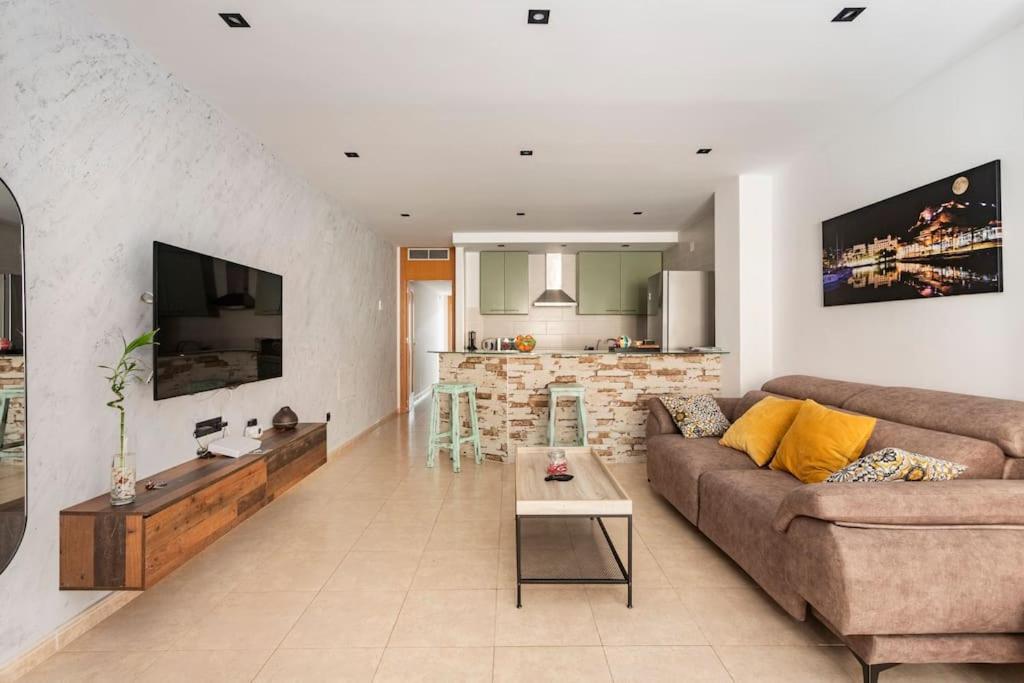 Castelplace Beach Con Plaza De Garage Incluida, Free Parking And Ac Alicante Eksteriør billede